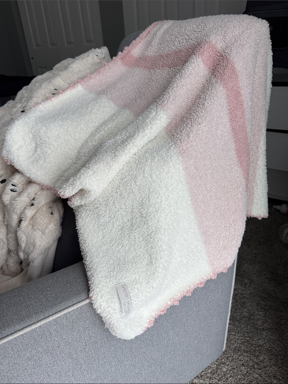 Kids Barefoot Dreams blanket